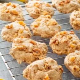 Homestyle Banana Biscuits 1 KG 