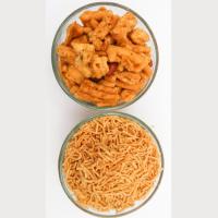 Shahzeera Namkin Biscuit 1 KG 